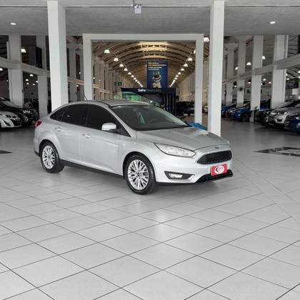 FORD FOCUS 2.0 SE 16V FLEX 4P POWERSHIFT FORD FOCUS 2.0 SE 16V FLEX 4P POWERSHIFT